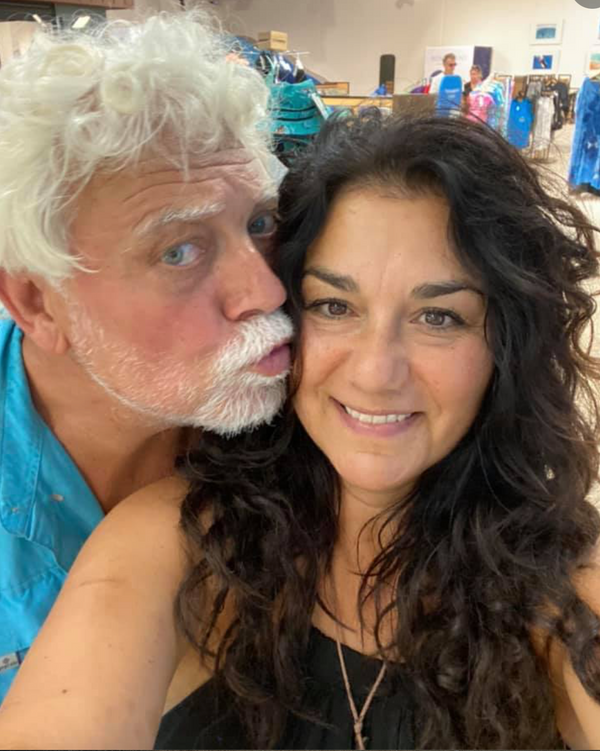 Day 25 Hum of the Earth Crackle of the Sky Tour Kaliopi and partner looking like vagabonds
