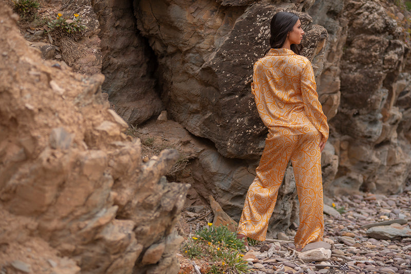Silk Pyjamas Set with Gold swirls